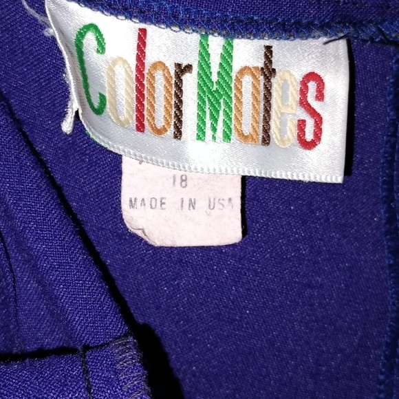 Color mates slacks purple with front pockets side button - Picture 4 of 4